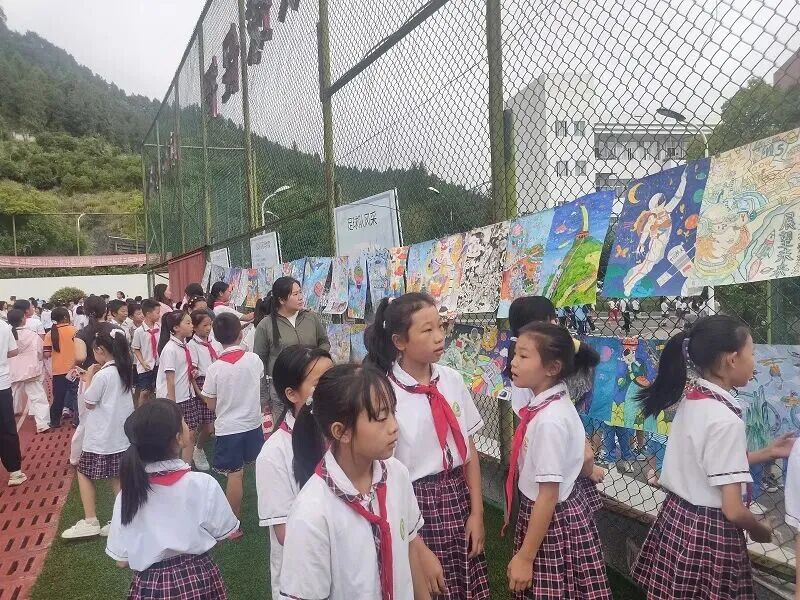 1760423762819564.jpg 684f948710ad92b58a221f0582beb424.jpg