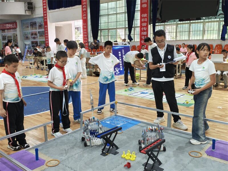 1760432946669559.jpg 5208c6ab5ddaecad0e4293d976fd4737.jpg