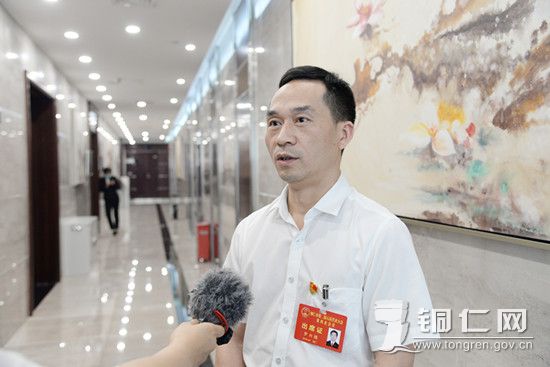 江口县发改局局长、统计局局长罗兴隆