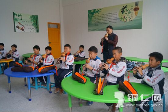 印江县实验学校少年宫开展特色文化课程