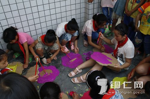 松桃大坪场镇完小少年宫设置特色课程活动