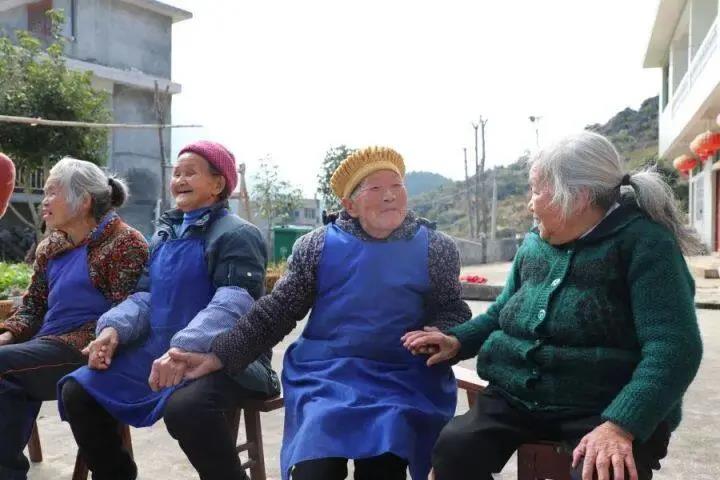 05.jpg