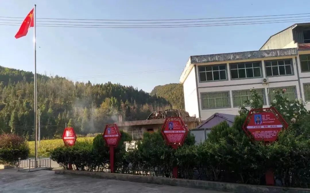 01.jpg
