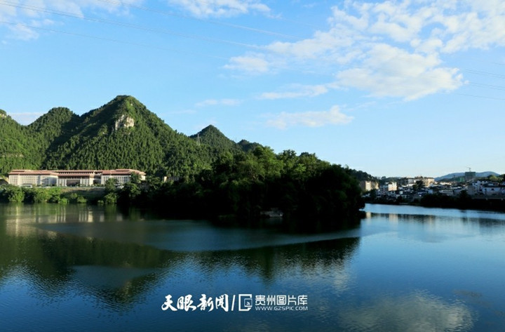微信图片_20220718165242_副本.jpg