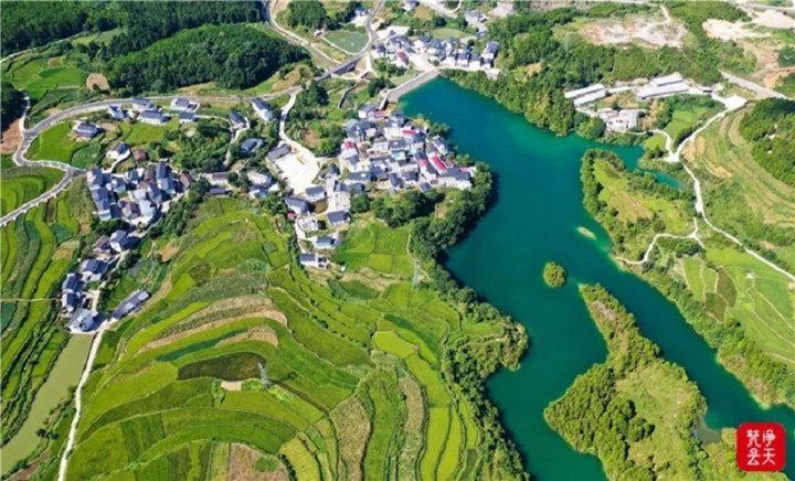 1660533274596_auto-orient,1.webp_副本.jpg