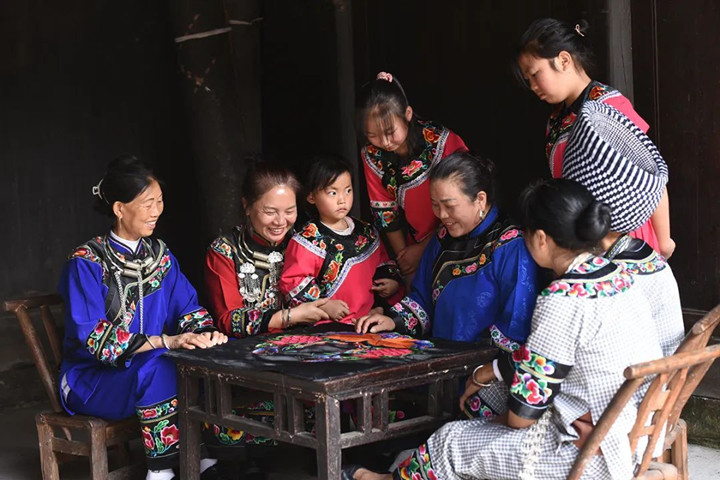 微信图片_20221031154031_副本.jpg