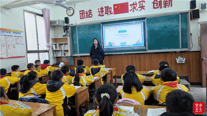 微信图片_20230215102600_副本.jpg