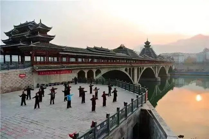 微信图片_20230216153731_副本.jpg
