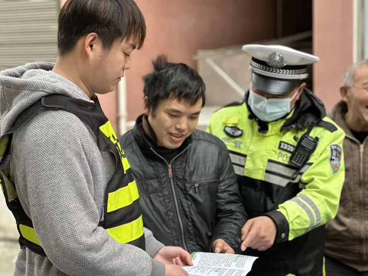 微信图片_20230222093434_副本.jpg