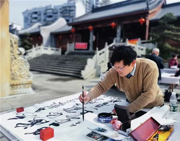 微信图片_20230307102452_副本.jpg