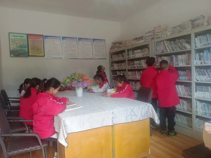 微信图片_20230427093858_副本.jpg