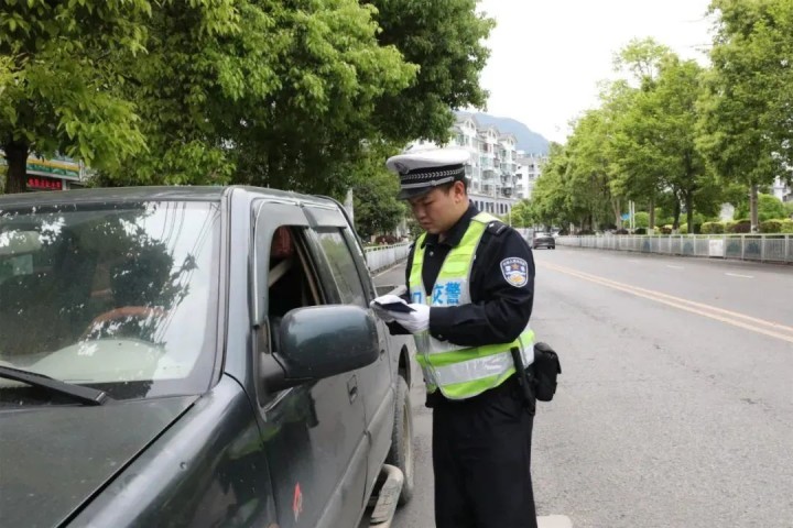 微信图片_20230504153245_副本.jpg