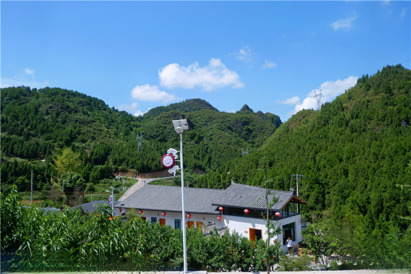 att_2329910.jpg
