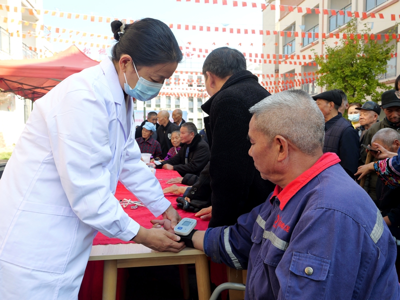 1761797462189795.jpg 03.jpg