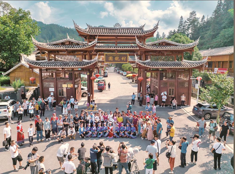 1762136426513075.jpg 62e9a9eb-4e6d-4287-b771-a26d38a2a04e.jpg