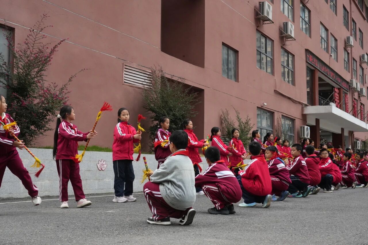 1762214556916802.jpg 微信图片_2025-11-04_080039_980.jpg