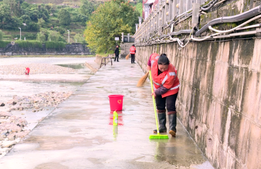 1762407381820353.png 333333.png