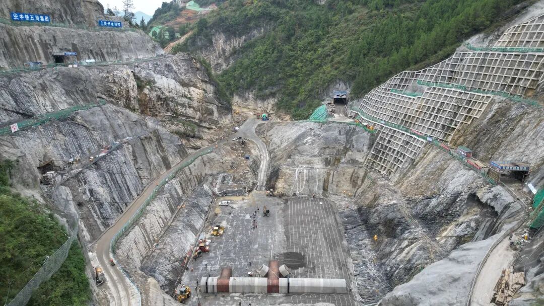 1763002255778568.jpg 微信图片_2025-11-13_104812_646.jpg