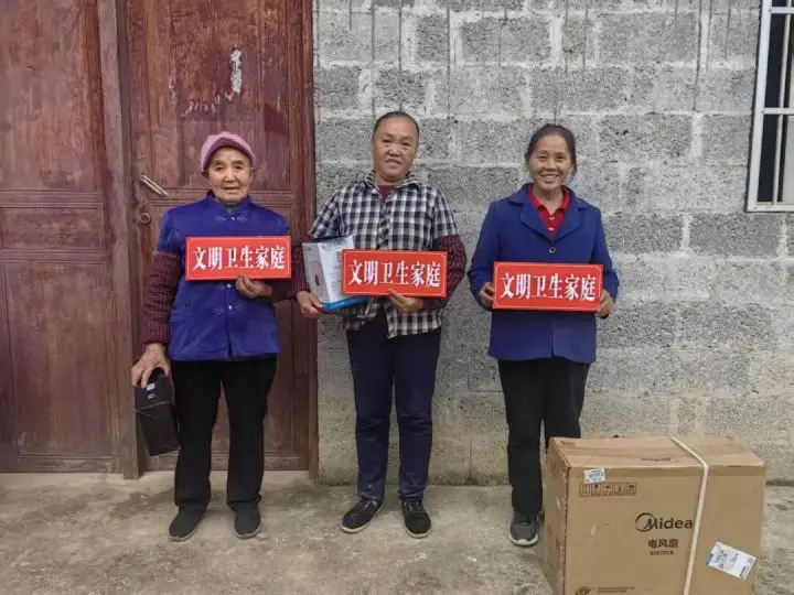 1763436735540405.png 01.webp (1).png