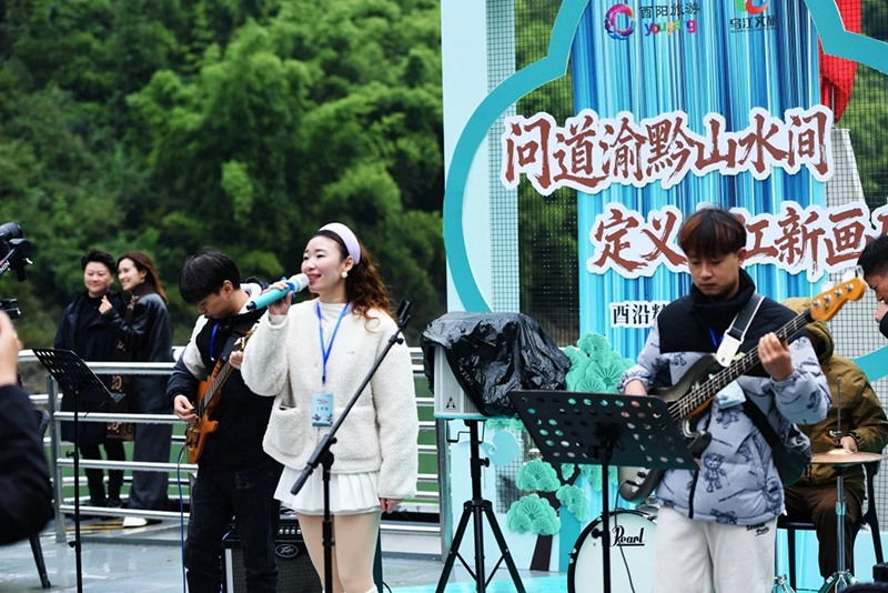 1764301502854572.jpg 6-.jpg