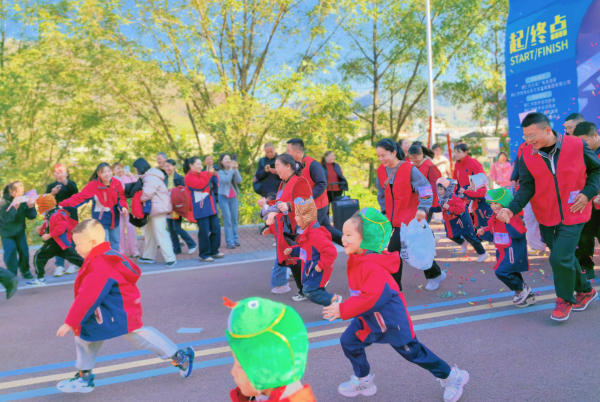 1764557198107406.png 1764427620550.png