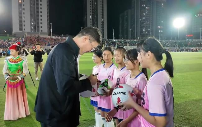 1764573319620860.jpg 3.jpg