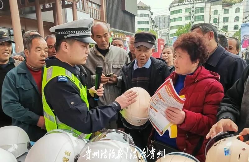 1765338523330818.jpg 1765252351739421.jpg