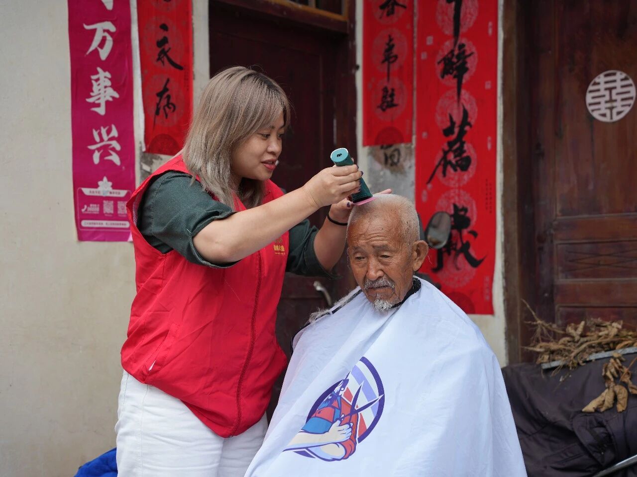 微信图片_2026-08-17_084457_810.jpg