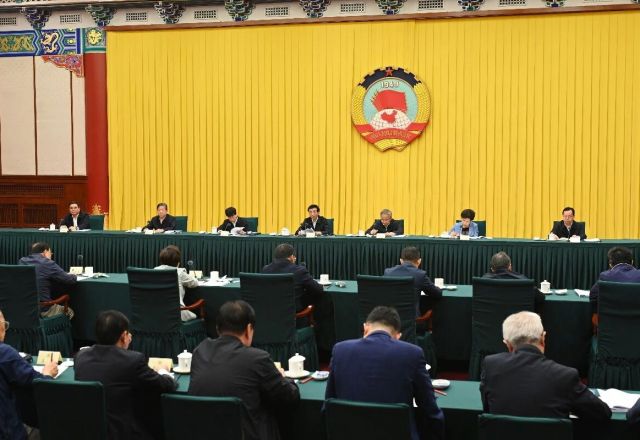 十四届全国政协召开第44次双周协商座谈会 围绕推动贸易创新发展、加快建设贸易强国协商议政
