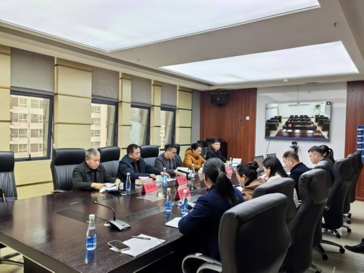 铜仁市残联携手铜仁联通公司开展“春风送暖·您沃相伴”通信助残活动